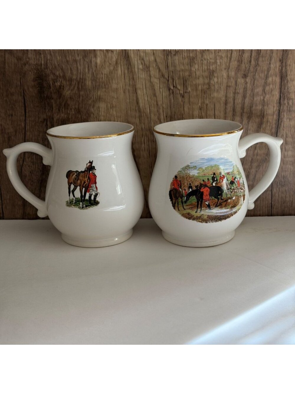 Vintage Wade England Famous Herring Hunting Scenes Set of Two 4" Ceramic Mugs